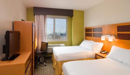 Double Room with Two Double Beds High Floor