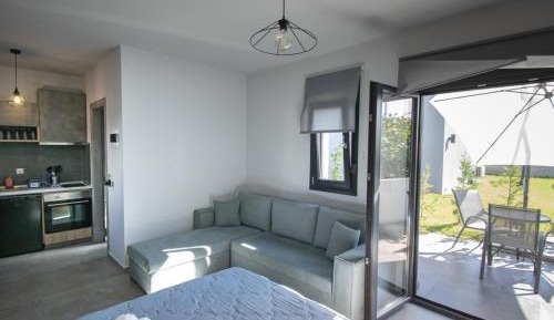 Deluxe Bungalow