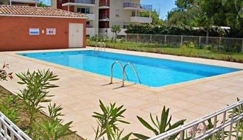 Apartment (4 Adults)