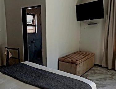 King Room with Pool View