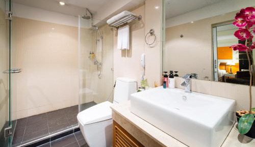 Suite with Spa Bath