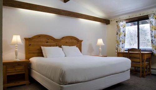 King Room with Mountain View