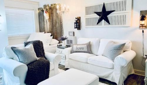 Studio with Mountain View