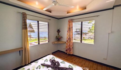 Queen Room with Sea View