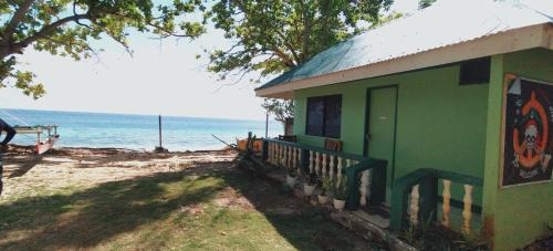 Bungalow with Sea View
