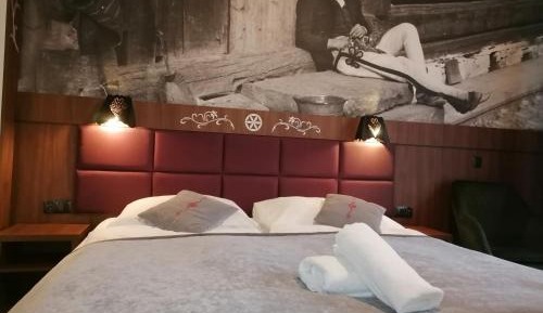 Deluxe Double or Twin Room with Balcony