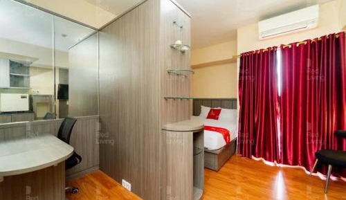 Deluxe Queen Studio 
