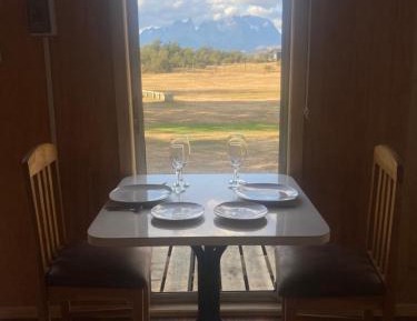 Apartment with Mountain View