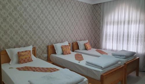 Triple Room with Shower