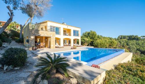 Villa with Sea View