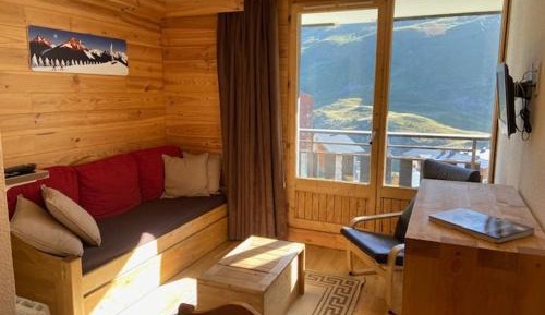 Apartment (4 Adults)