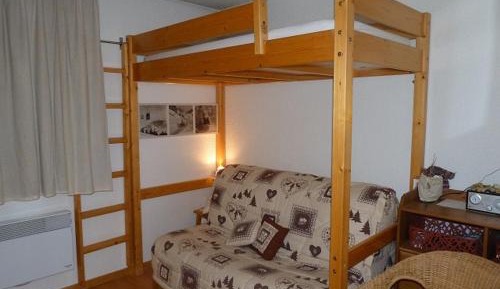 Apartment (5 Adults)