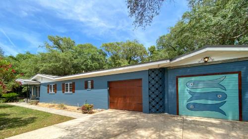 Four-Bedroom Holiday Home