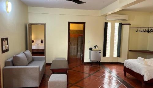Family Connecting Pool View with Balcony