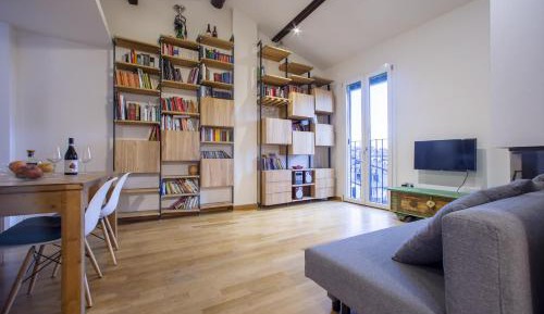 Two-Bedroom Apartment (4th Floor, no elevator)