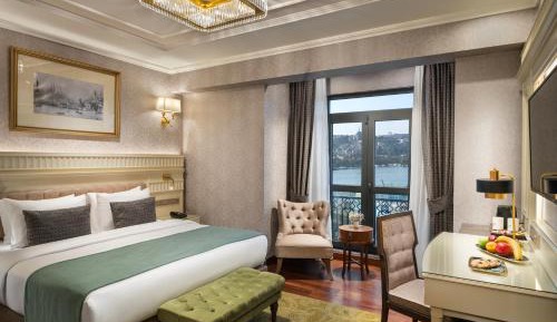 Deluxe Double Room with Sea View