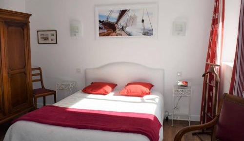 Apartment (4 Adults)