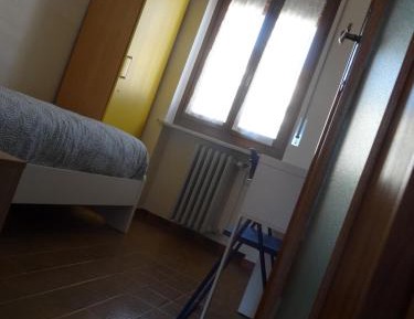 Standard Single Room with Shared Bathroom