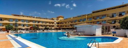 Two-Bedroom Apartment - Oceanfront 