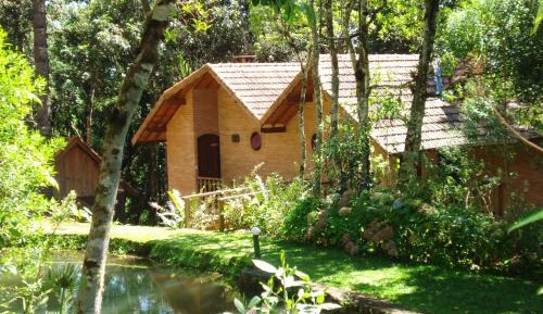 Chalet with Spa Bath
