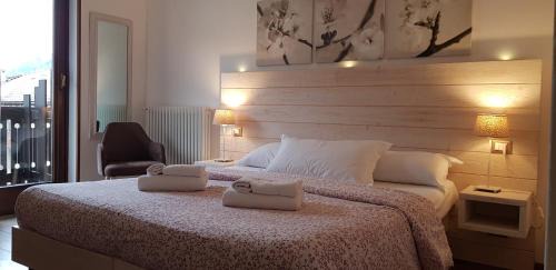 Double or Twin Room with Balcony