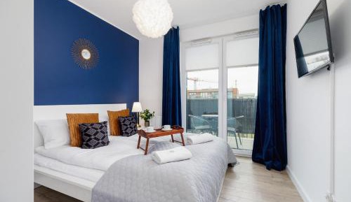 Apartment with Balcony