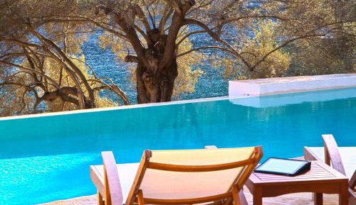 Villa - Beach Front