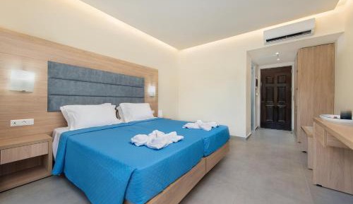 Twin Room with Private Pool