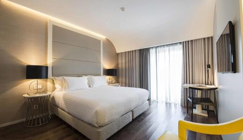 Premium Room