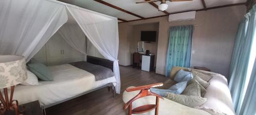 Honeymoon Suite