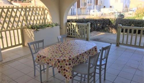 Apartment (6 Adults)