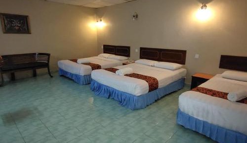 Family Room (5 Adults)