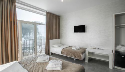 Triple Room with Mountain View