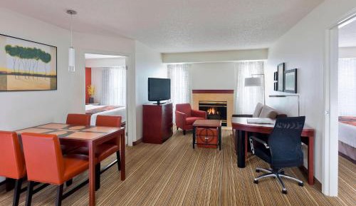 Two-Bedroom Suite