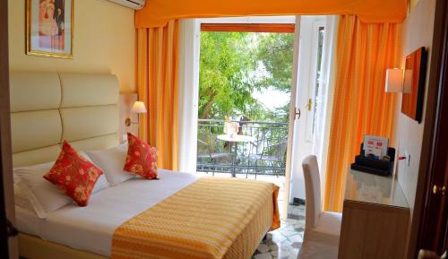 Double Room with Sea View