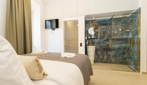 Junior Suite with Balcony