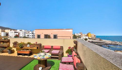 Superior One-Bedroom Apartment with Balcony