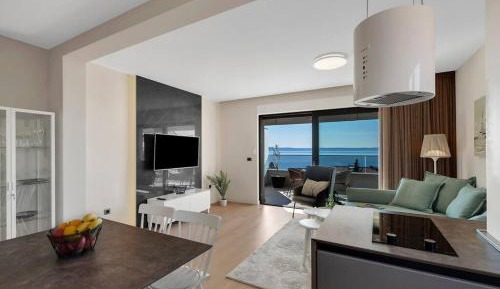 Apartment with Sea View