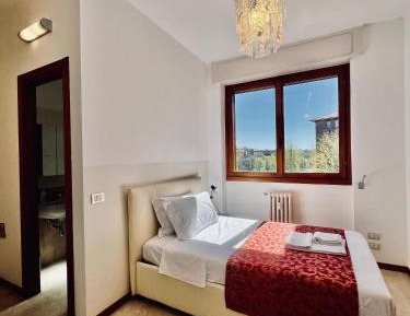 Single Room with Private Bathroom