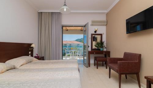 Studio with Balcony