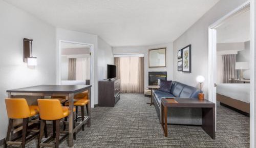 Two-Bedroom Suite