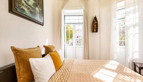 Double Room with Shared Bathroom