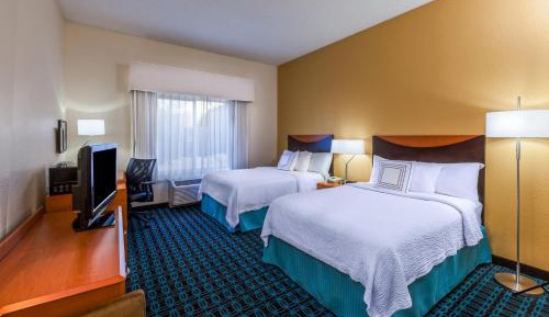 Large Queen Room