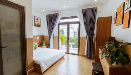Deluxe Double Room with Balcony