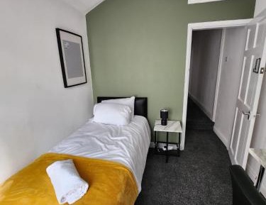 Budget Single Room