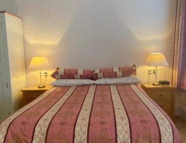 Small Twin Room
