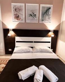Economy Triple Room with Shared Bathroom