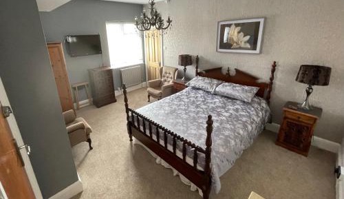 Deluxe King Room