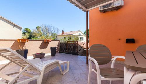 Apartment with Terrace