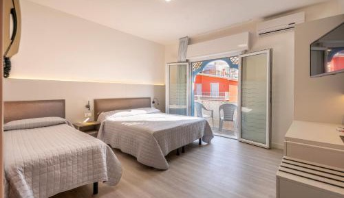 Triple Room with Balcony